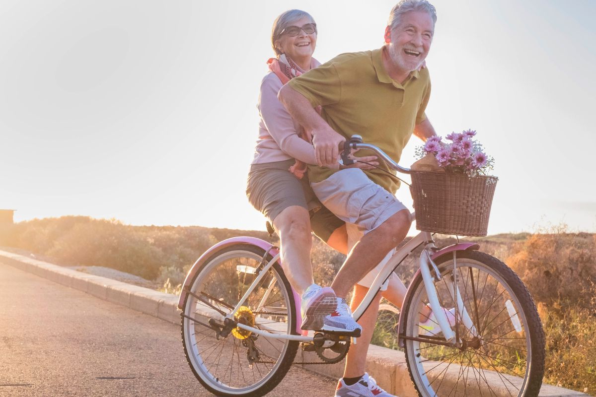 What Outdoor Activities Promote Positive Energy In the Elderly