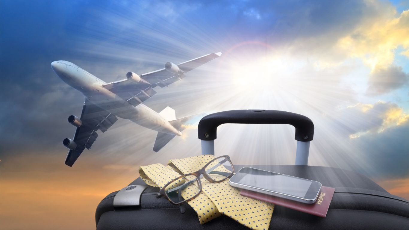 How to Stay Fit and Healthy While Traveling for Work